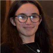 Studentessa al primo anno di università offre ripetizioni in inglese